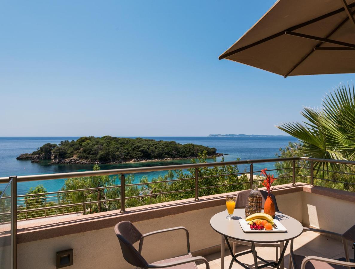 Prima Vista Beachfront Boutique Hotel Сивота Экстерьер фото